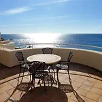Bermuda * Estepona