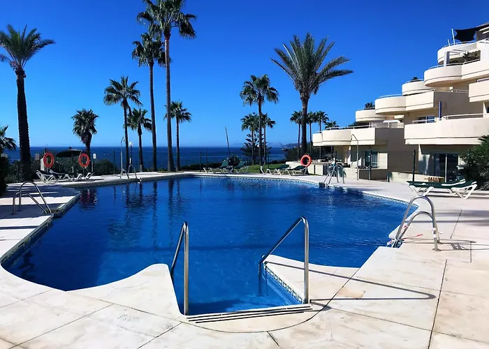 Bermuda Apartment Estepona